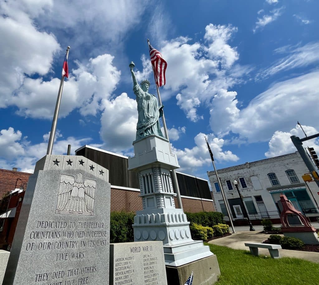 Lady Liberty looms over this Georgia town – The Macon Melody